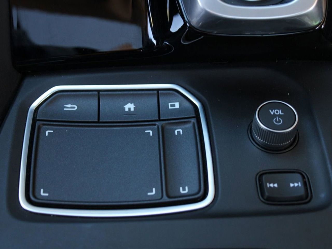 Certified Used 2023 Liquid Carbon Metallic Acura Technology image 30