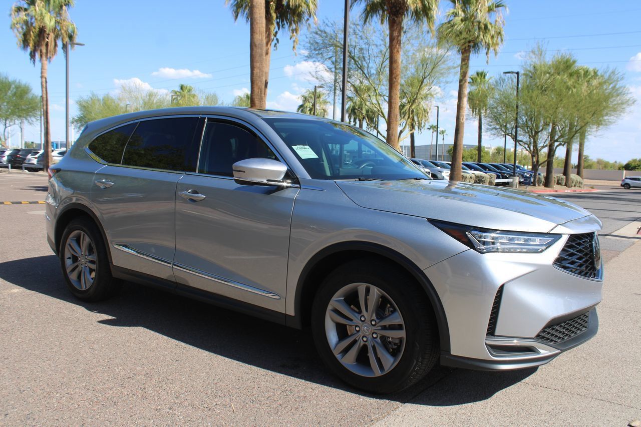 Used 2026 Solar Silver Metallic Acura Premium image 9