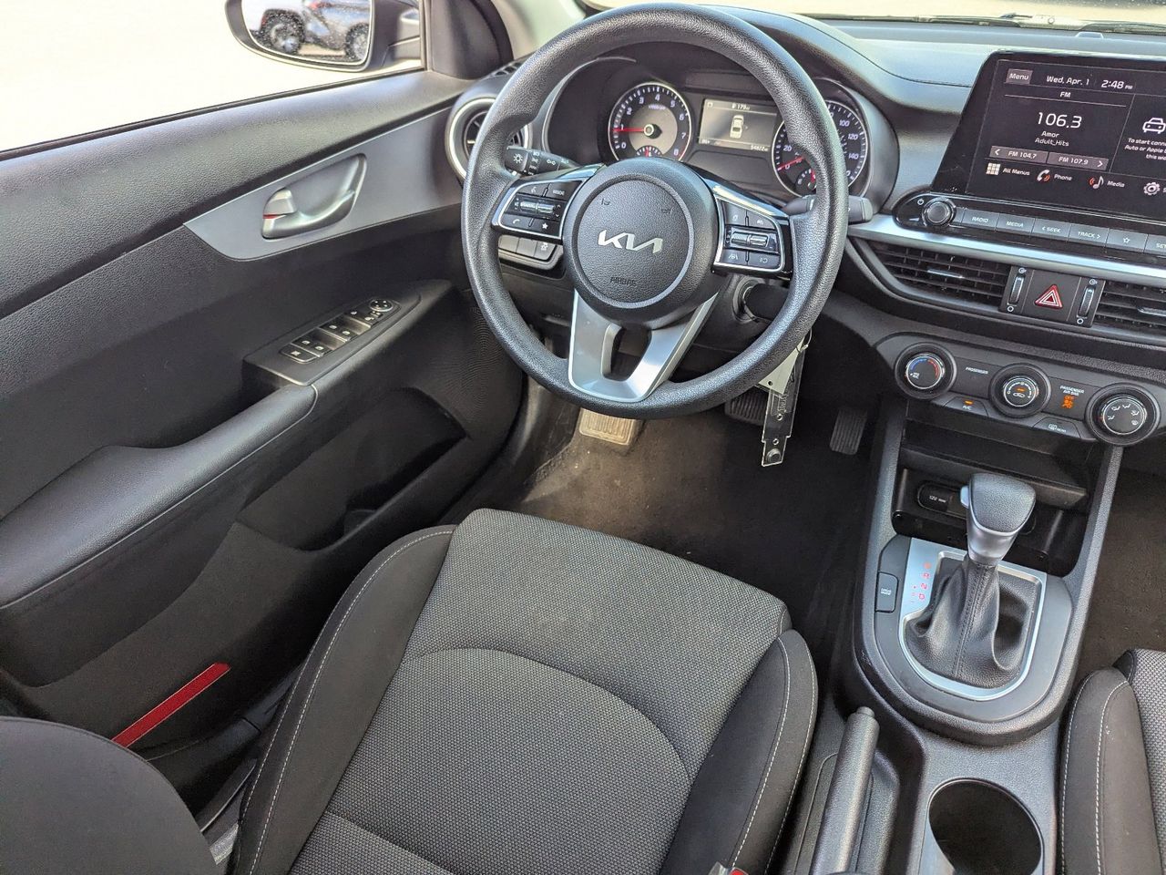 Used 2024 Gravity Gray Kia LXS image 15