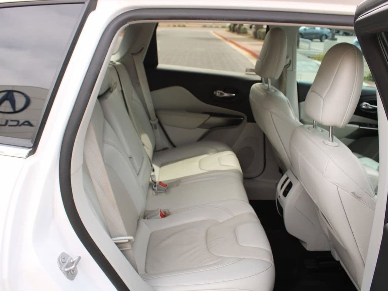 Used 2020 Bright White Clearcoat Jeep Limited image 12