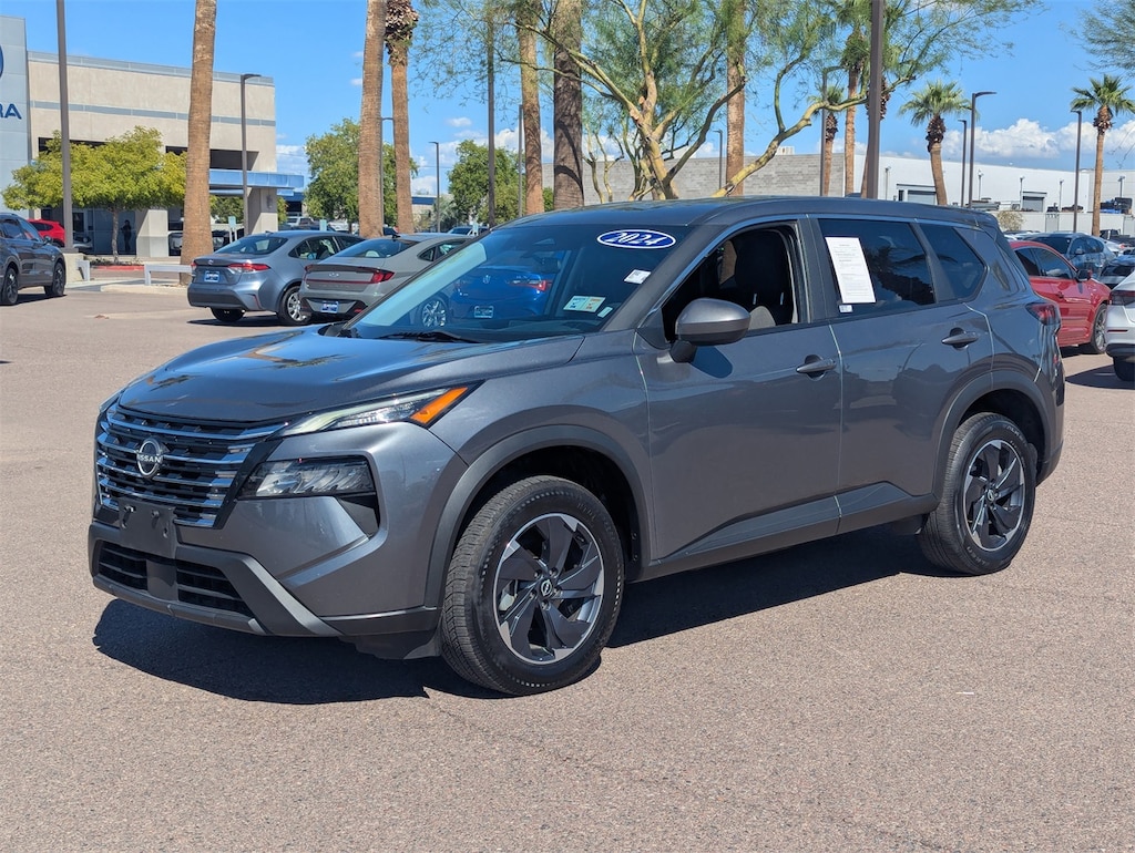 Used 2024 Nissan Rogue SV SUV