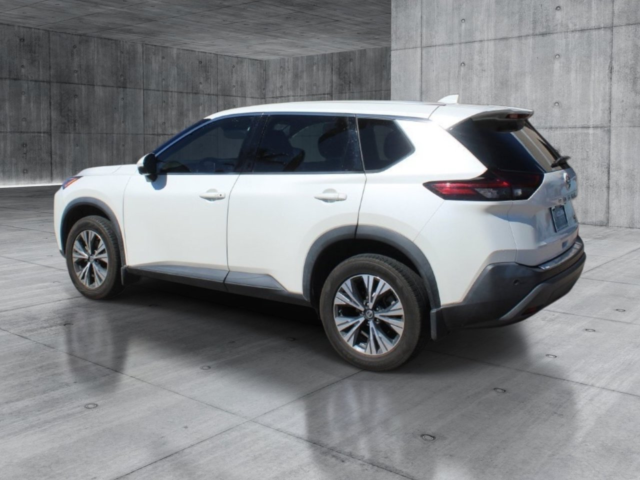 Used 2021 Nissan Rogue SV SUV