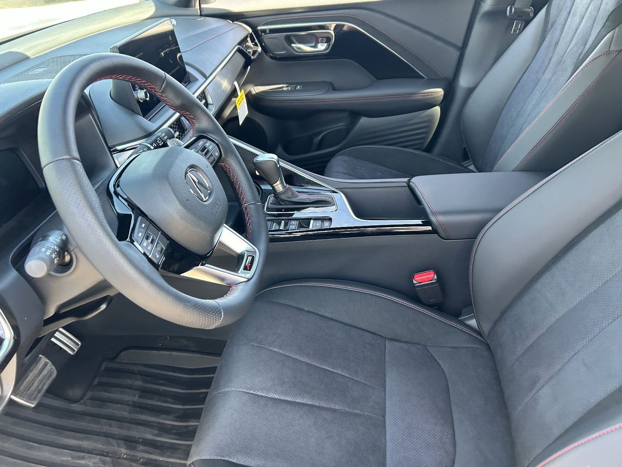 2025 Acura ADX A-Spec Package - Photo 28