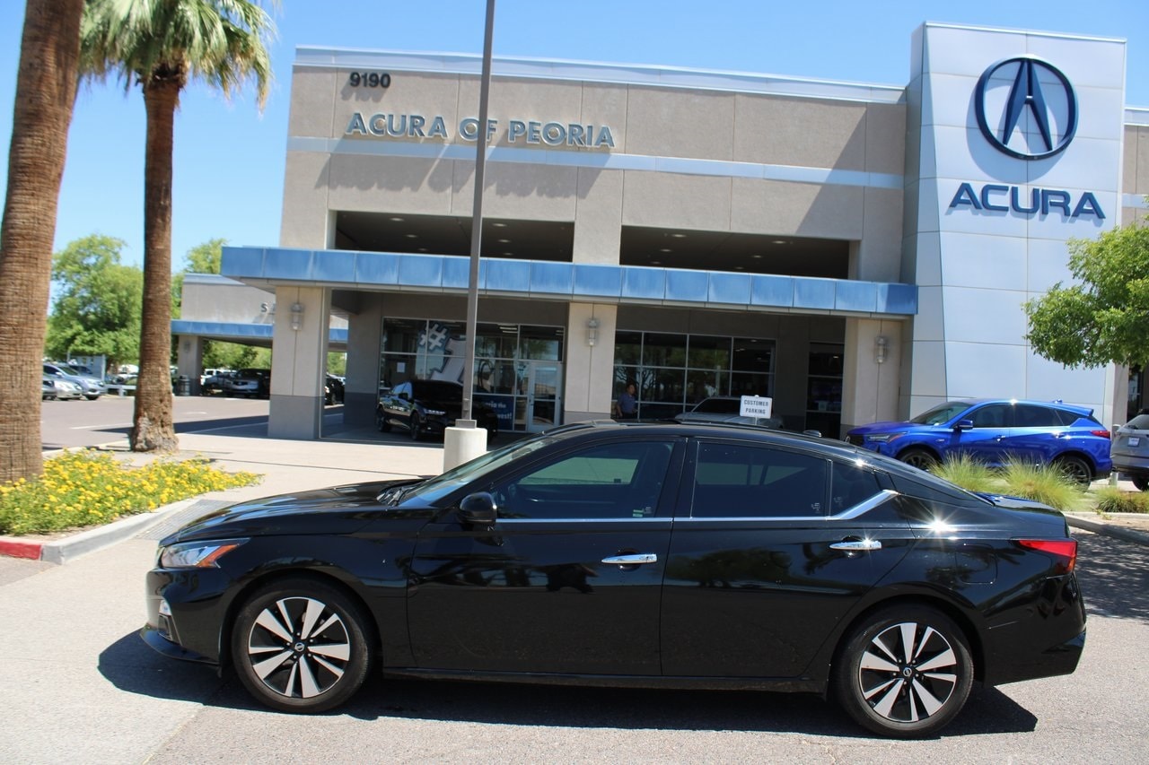 Used 2019 Nissan Altima SV with VIN 1N4BL4DV4KC104351 for sale in Peoria, AZ