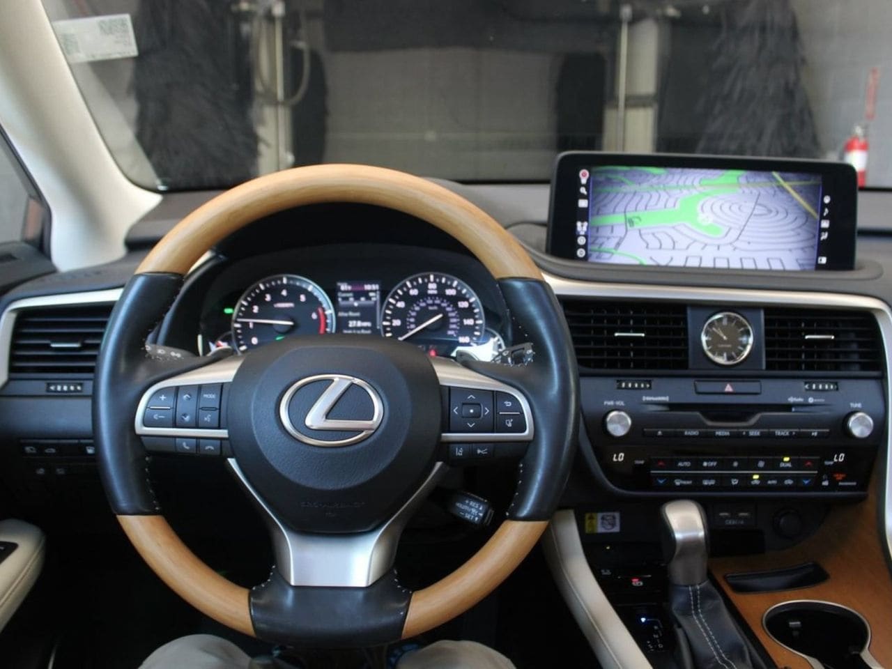 Used 2021 Eminent White Pearl Lexus 450h image 38