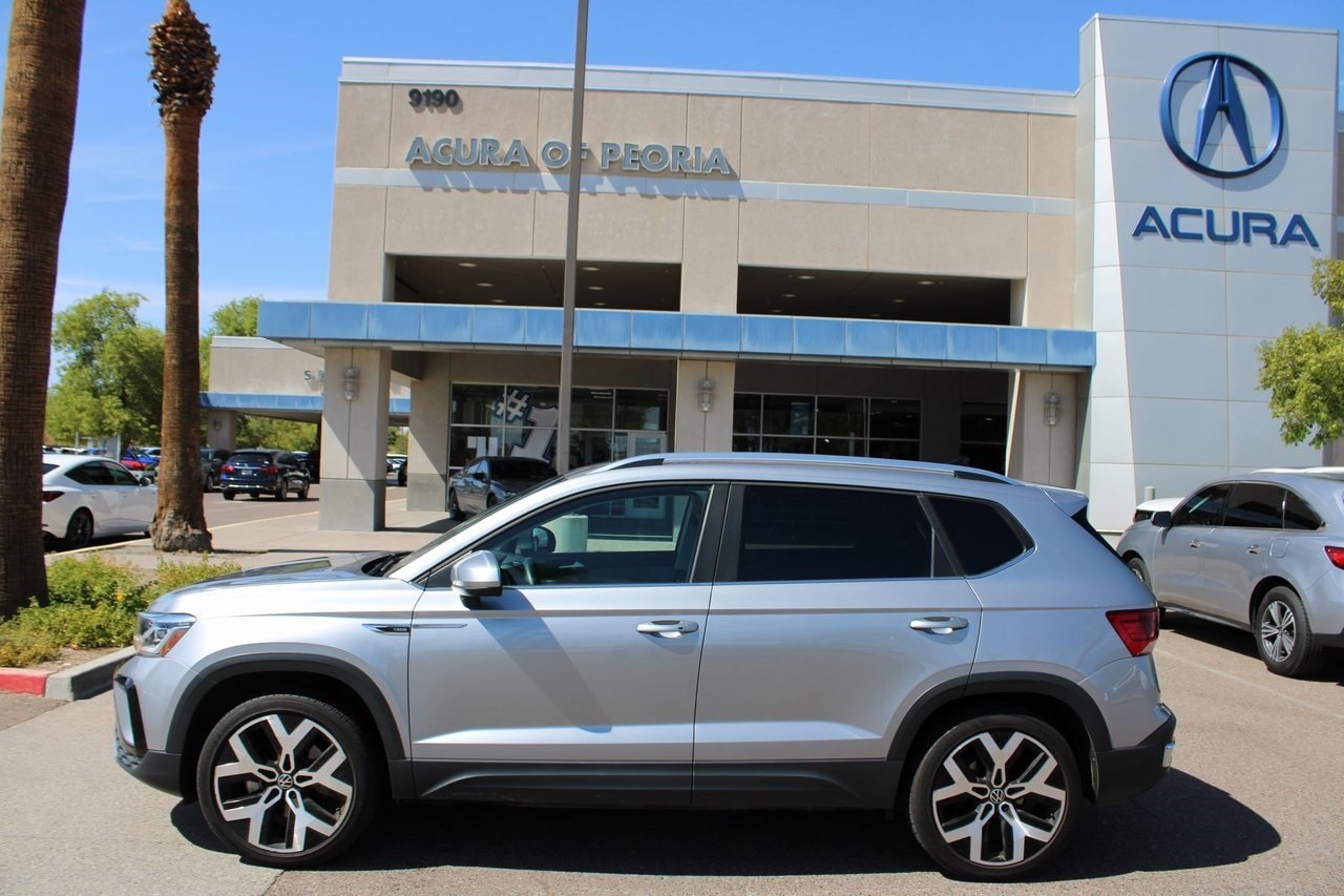 Used 2022 Volkswagen Taos SEL with VIN 3VV2X7B2XNM061602 for sale in Peoria, AZ