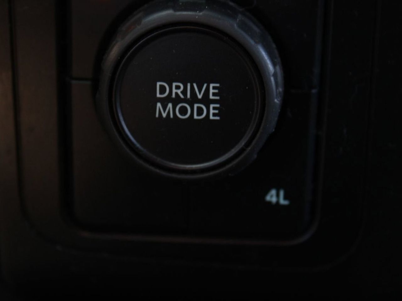 Used 2023 Carbonized Gray Metallic Ford XLT image 27