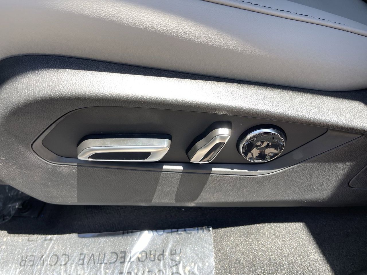 New 2026 Solar Silver Metallic Acura FWD Technology Package image 24