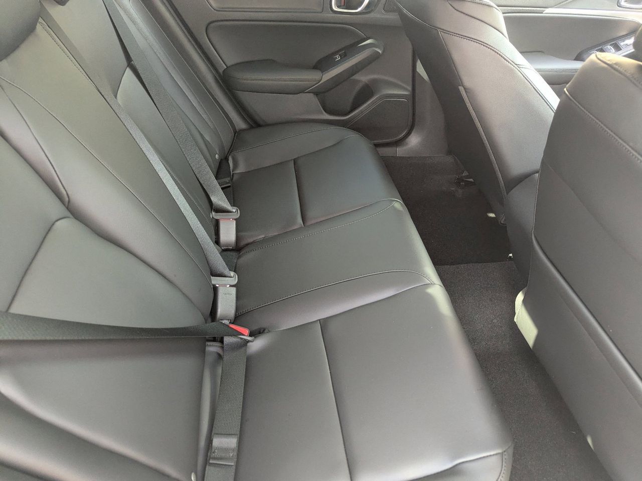 New 2026 Solar Silver Metallic Acura Base image 14