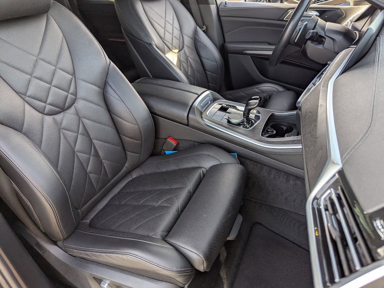 Used 2023 Black Sapphire Metallic BMW sDrive40i image 12