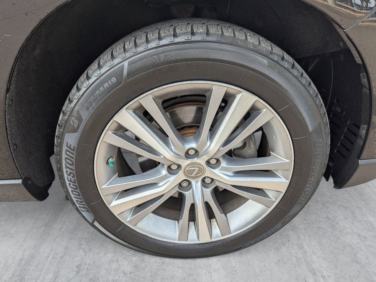 Used 2015 Obsidian Lexus 350 image 9