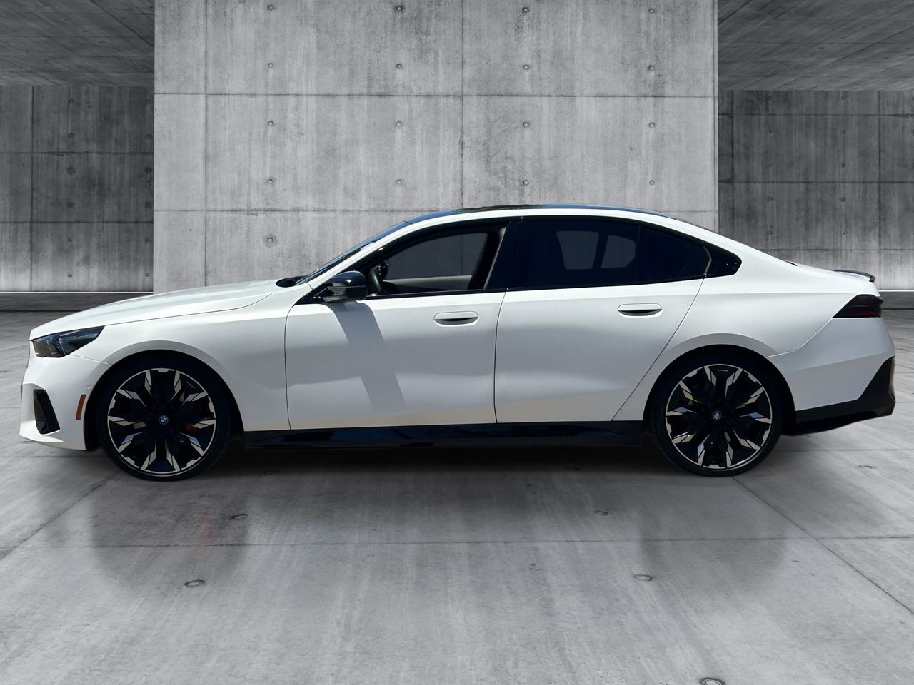 Used 2024 BMW i5 M60 with VIN WBY43FK03RCP52259 for sale in Peoria, AZ