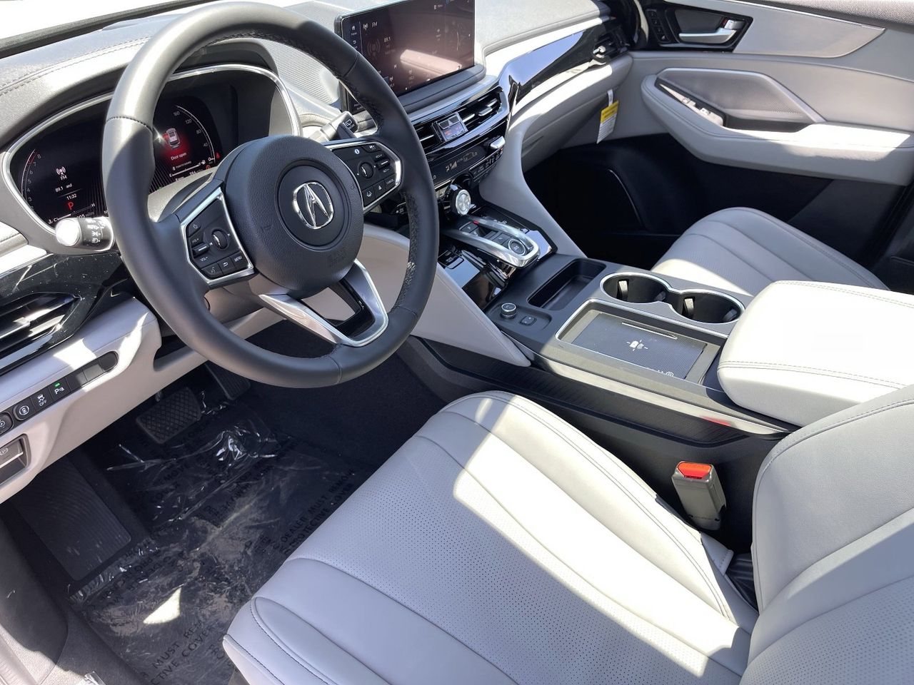 New 2026 Solar Silver Metallic Acura FWD Technology Package image 22