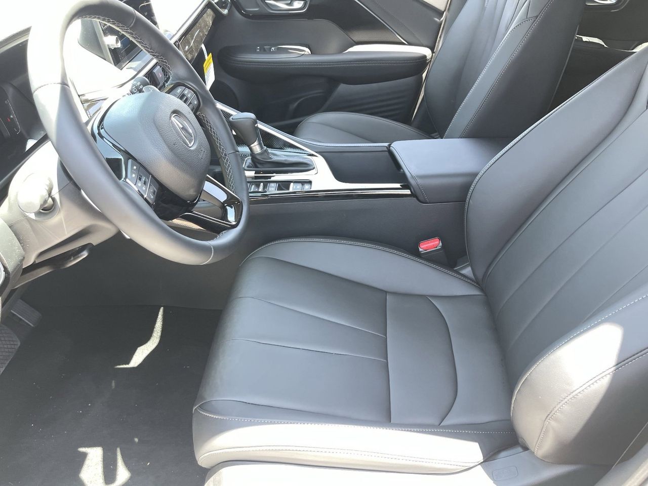 New 2026 Platinum White Pearl Acura Base image 22