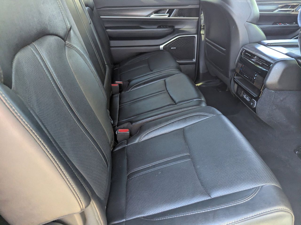 Used 2023 Silver Zynith Jeep Series II image 14