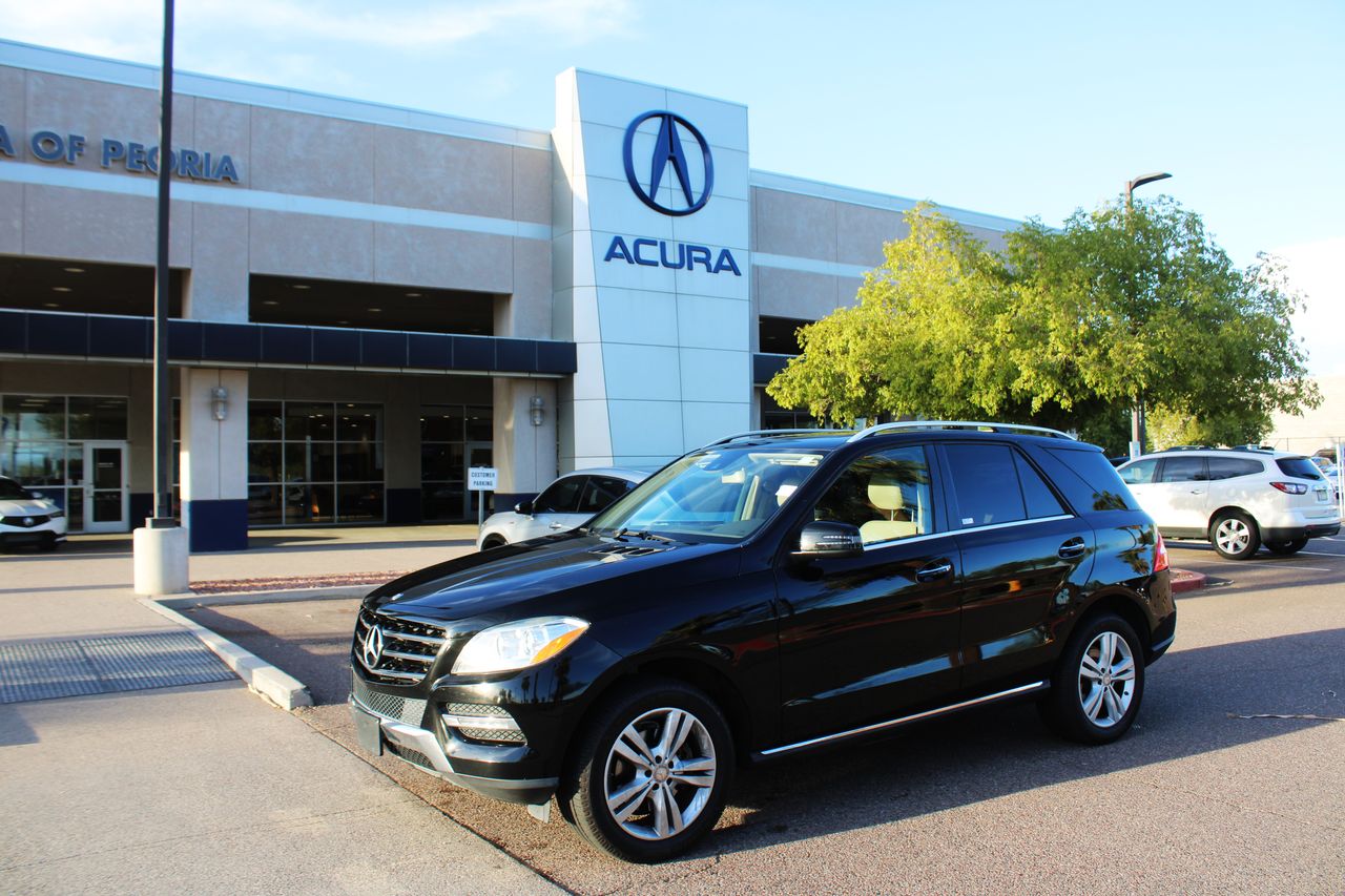 Black 2015 Mercedes-Benz M-Class SUV / Crossover All-Wheel Drive 7-Speed Automatic