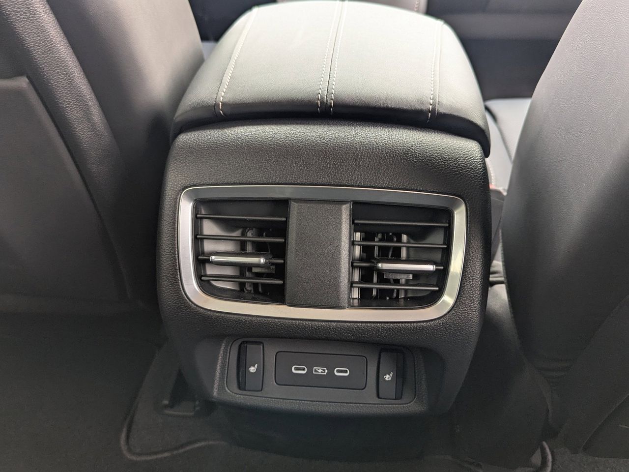 Certified Used 2025 Liquid Carbon Metallic Acura Advance Package SH-AWD image 16