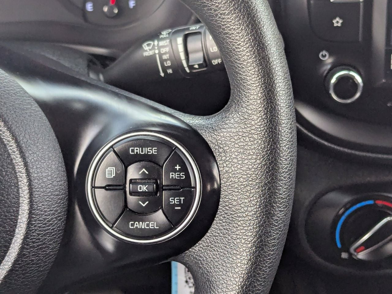 Used 2022 Gravity Gray Kia LX image 24