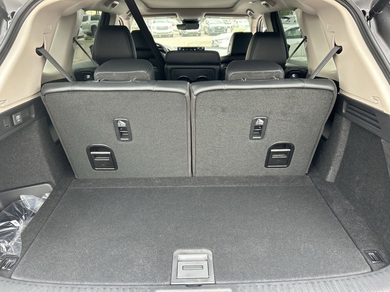 New 2026 Solar Silver Metallic Acura SH-AWD image 11