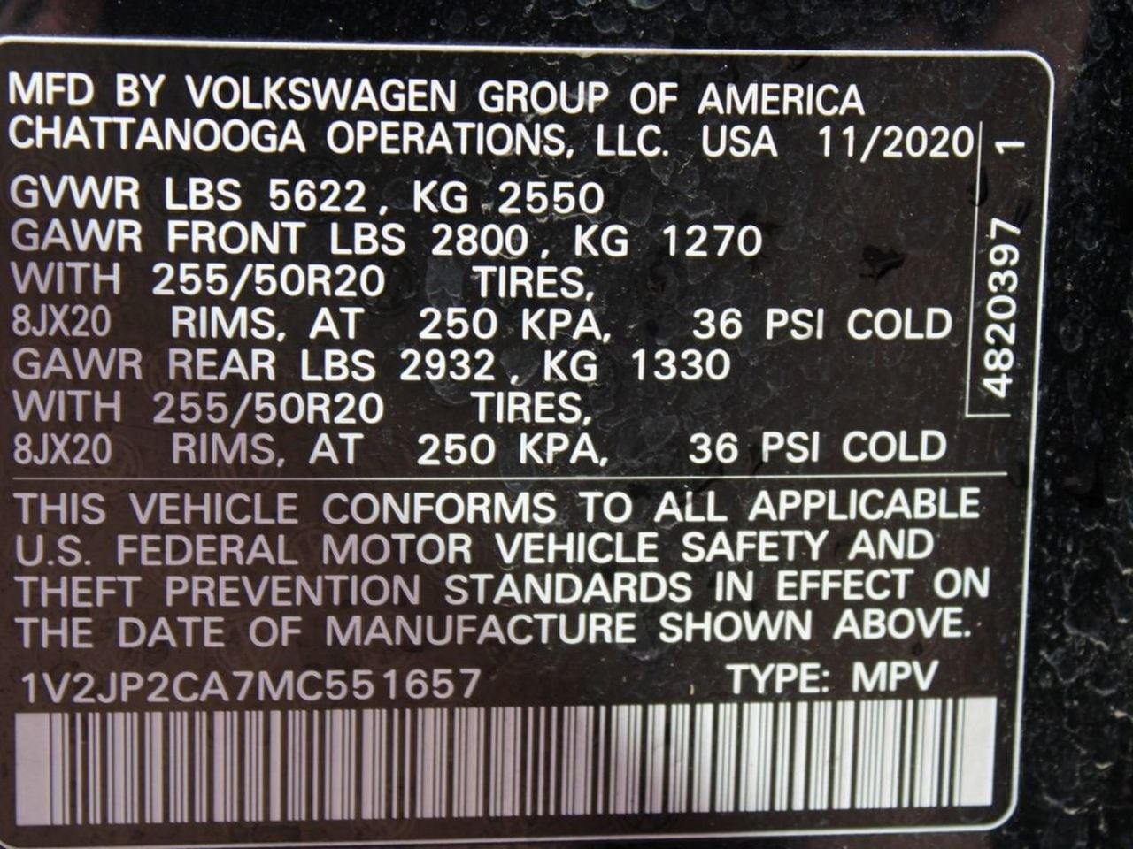 Used 2021 Deep Black Pearl Volkswagen 2.0T SE w/Technology image 27