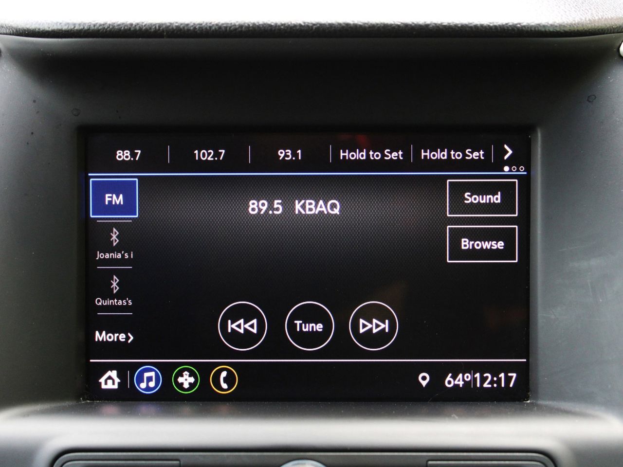 Used 2020 Summit White GMC SLE image 16