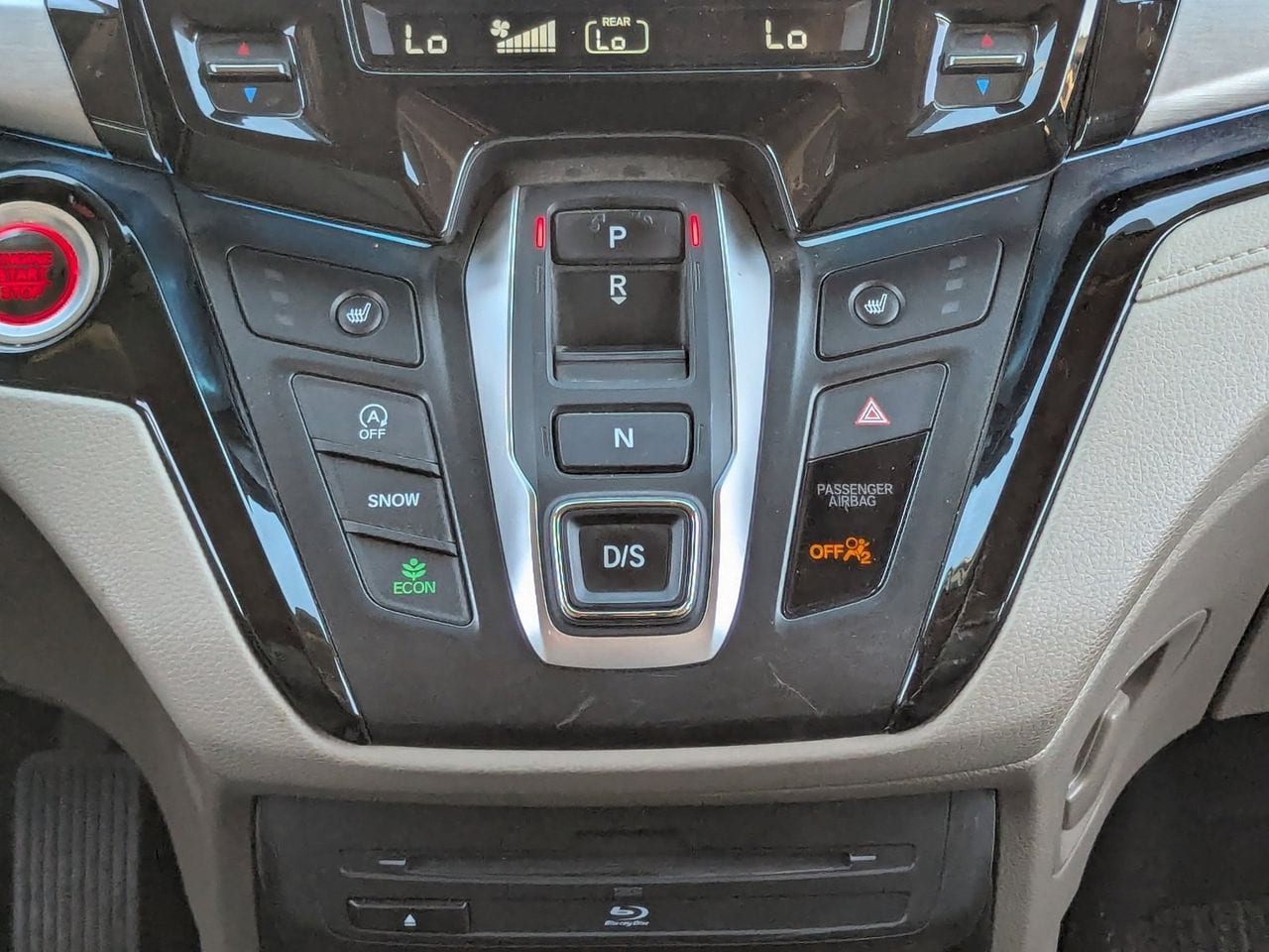 Used 2023 Platinum White Pearl Honda Touring image 22