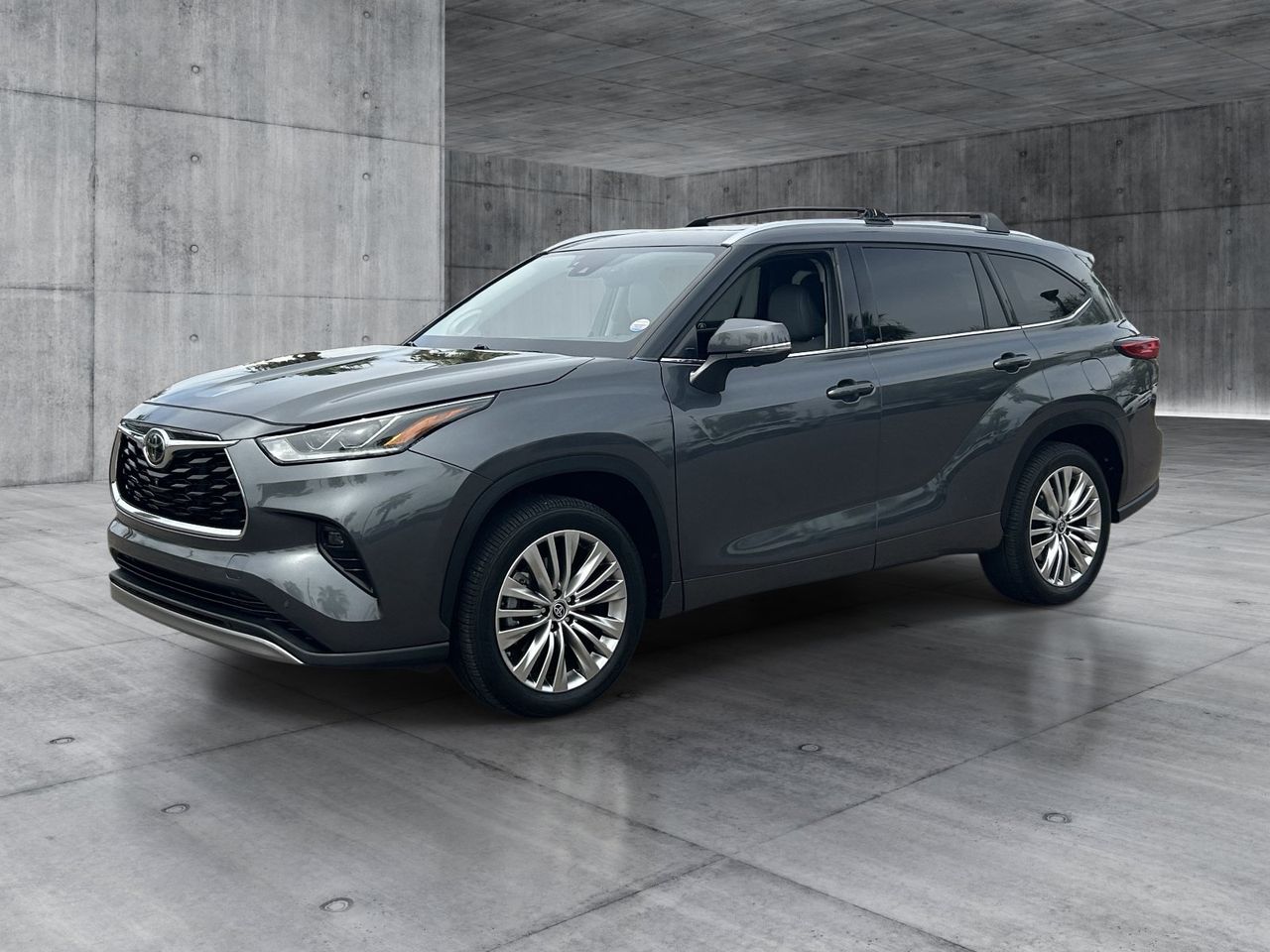 Used 2023 Magnetic Gray Metallic Toyota Platinum image 39