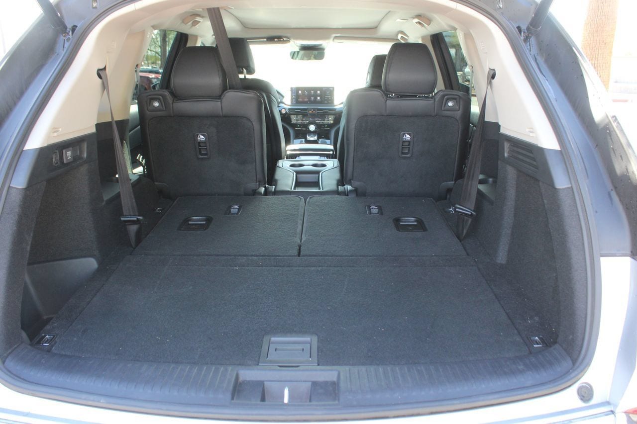 Used 2026 Solar Silver Metallic Acura Premium image 16