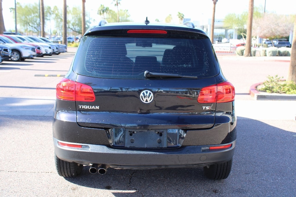 Used 2017 Volkswagen Tiguan 2.0T S SUV