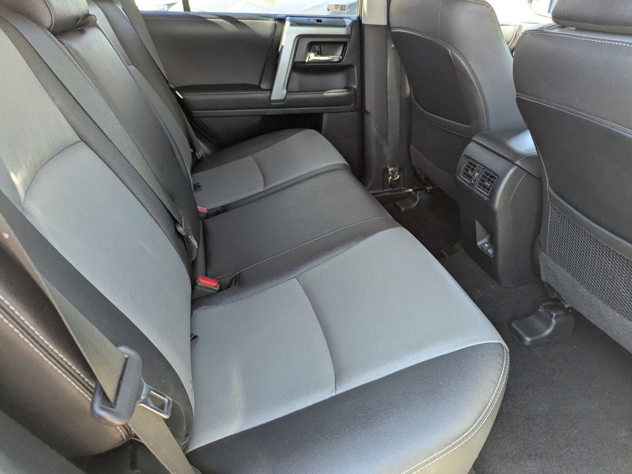 Used 2023 Magnetic Gray Metallic Toyota SR5 Premium image 14