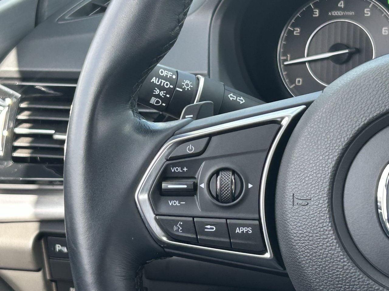 Used 2024 Liquid Carbon Metallic Acura Technology Package SH-AWD image 26