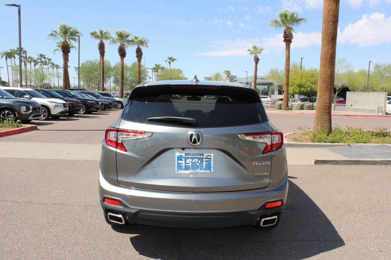 2025 Acura RDX photo 4