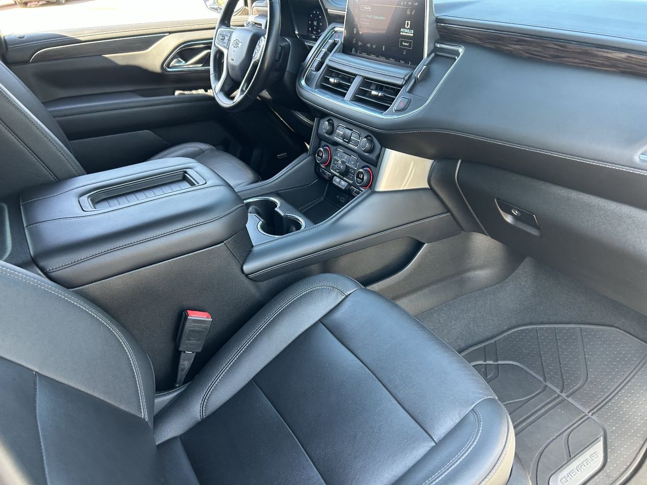 Used 2022 Iridescent Pearl Tricoat Chevrolet Z71 image 13