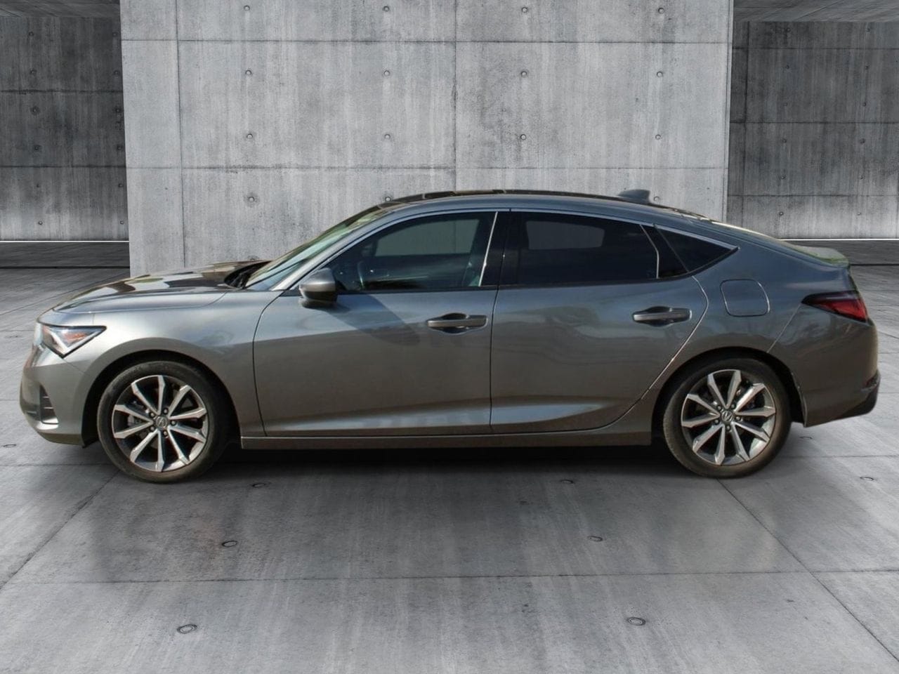 Used 2024 Liquid Carbon Metallic Acura Premium image 2