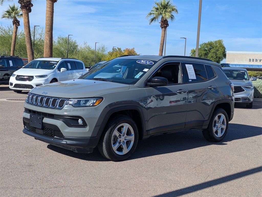 Used 2024 Jeep Compass Latitude SUV