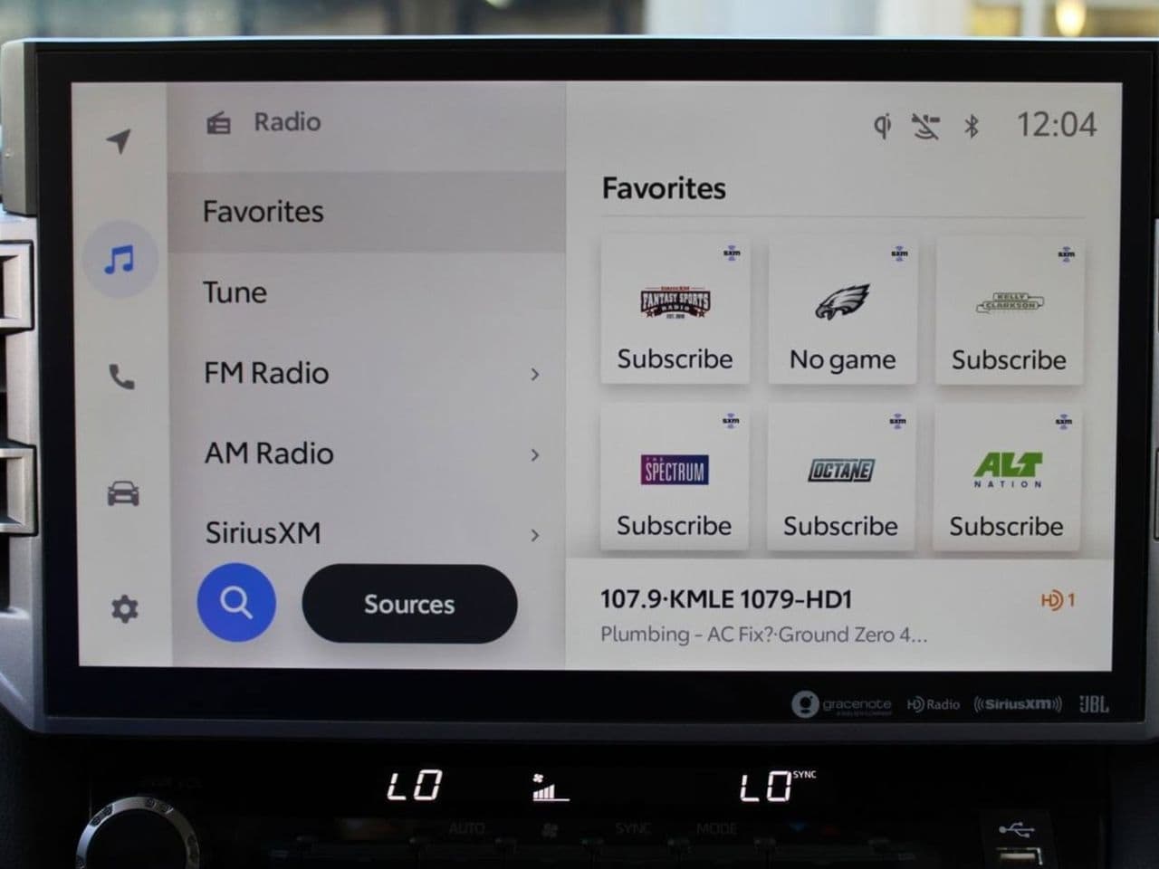 Used 2023 Lunar Rock Toyota Limited image 18