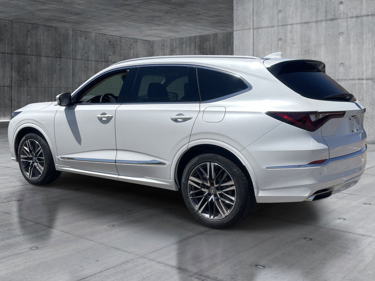 New 2026 Platinum White Pearl Acura SH-AWD Advance Package image 4