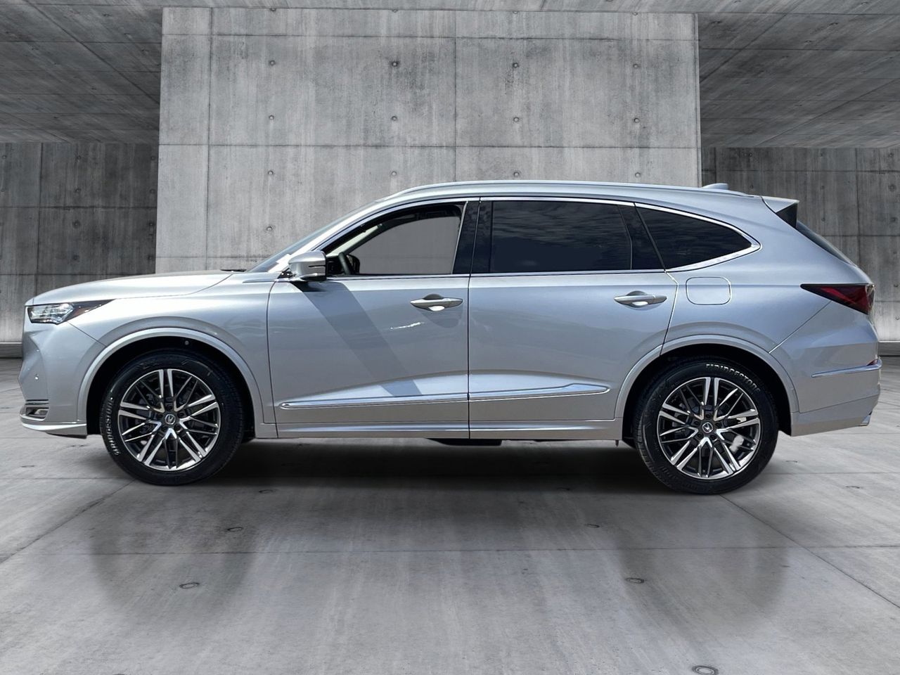New 2026 Solar Silver Metallic Acura SH-AWD Advance Package image 3