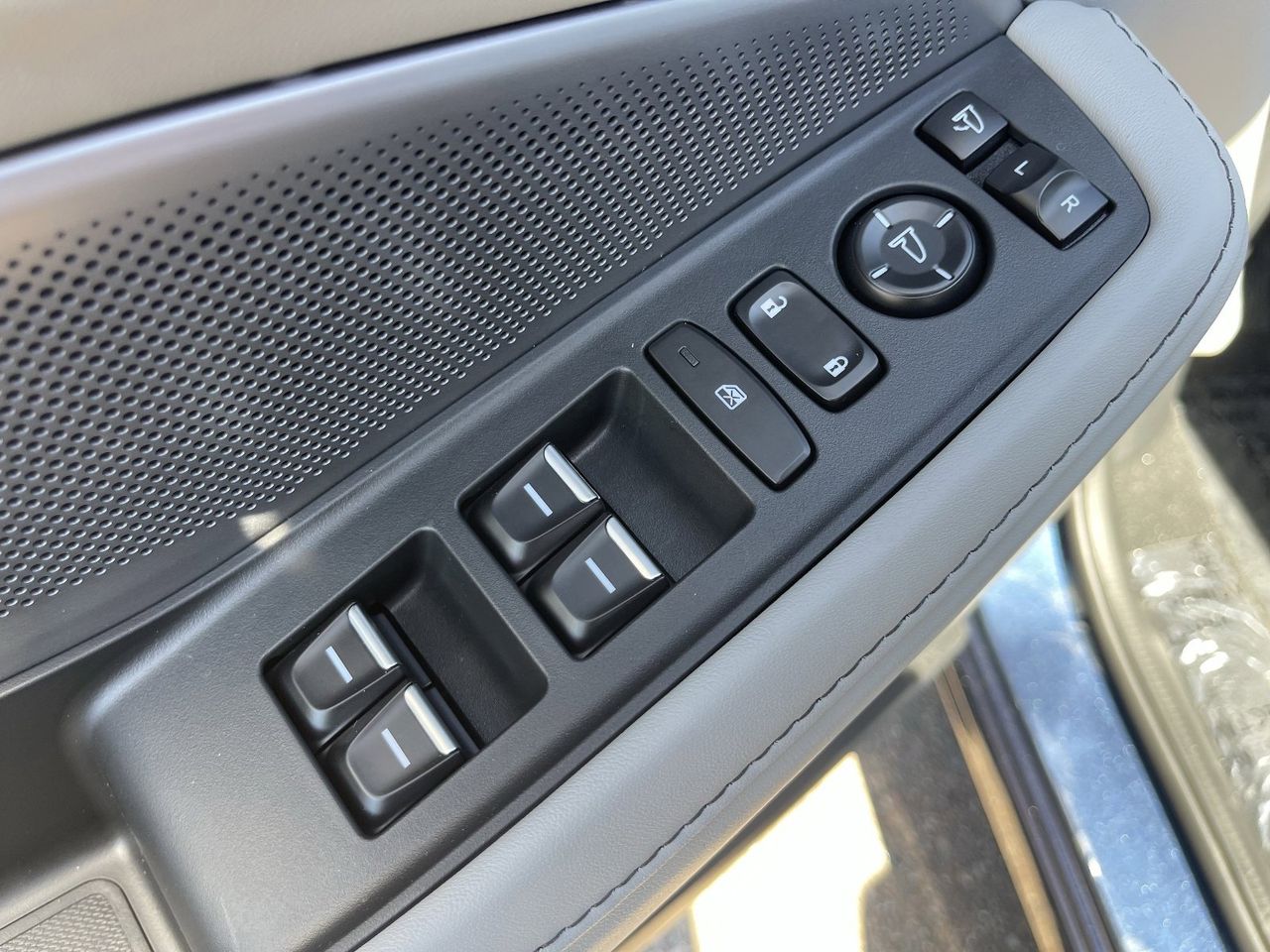 New 2026 Canyon River Blue Metallic Acura FWD Technology Package image 24