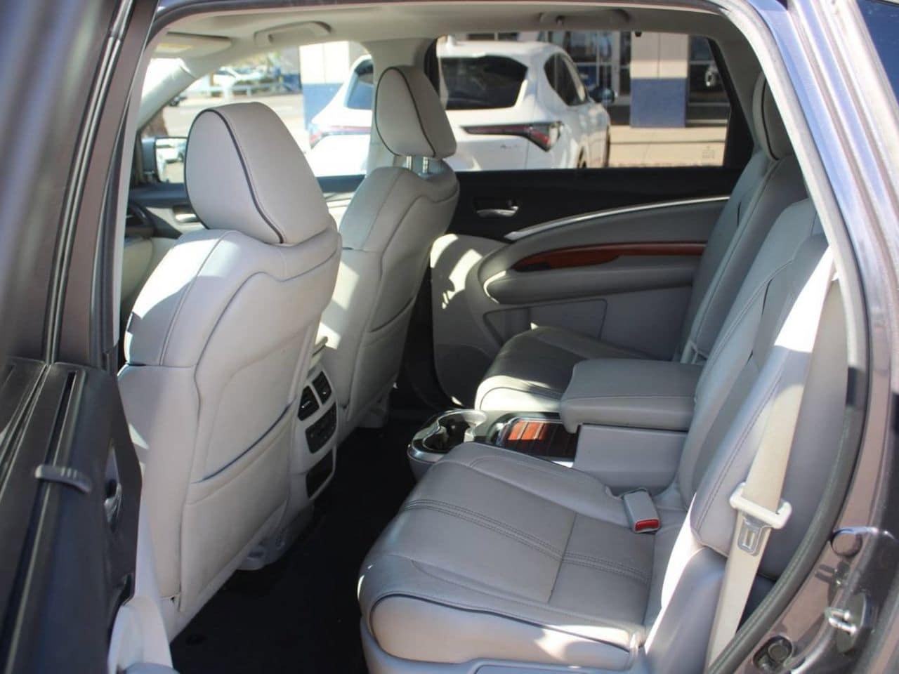 Used 2017 Modern Steel Metallic Acura 3.5L w/Advance Package image 12