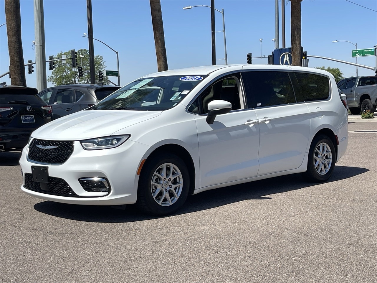 Used 2023 Chrysler Pacifica Touring L with VIN 2C4RC1BG8PR587319 for sale in Peoria, AZ