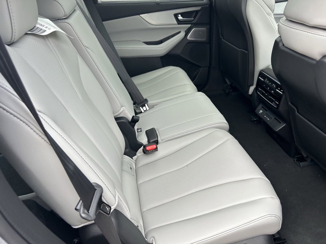 New 2026 Solar Silver Metallic Acura SH-AWD Technology Package image 14