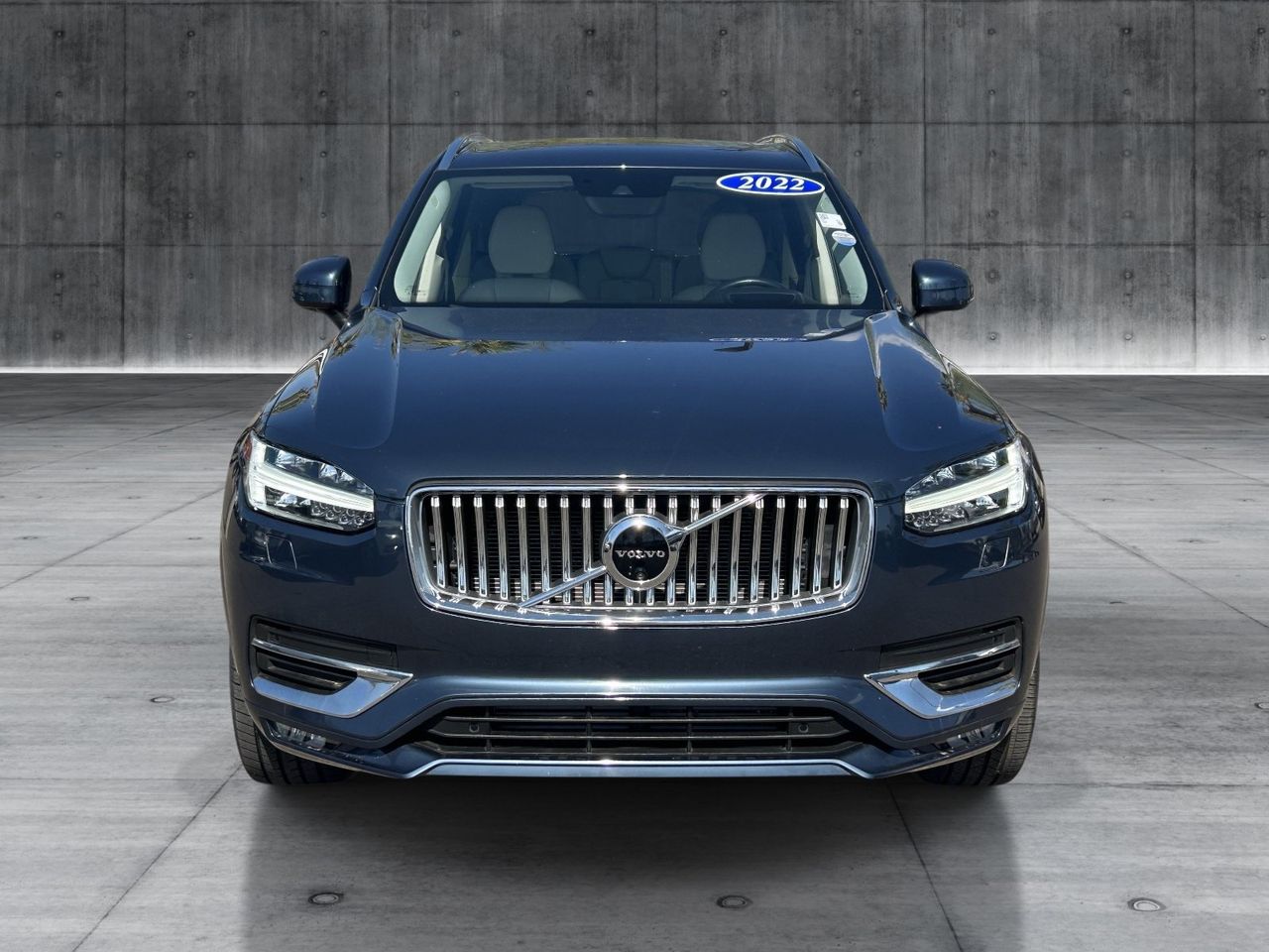 Used 2022 Denim Blue Metallic Volvo T6 Inscription image 8
