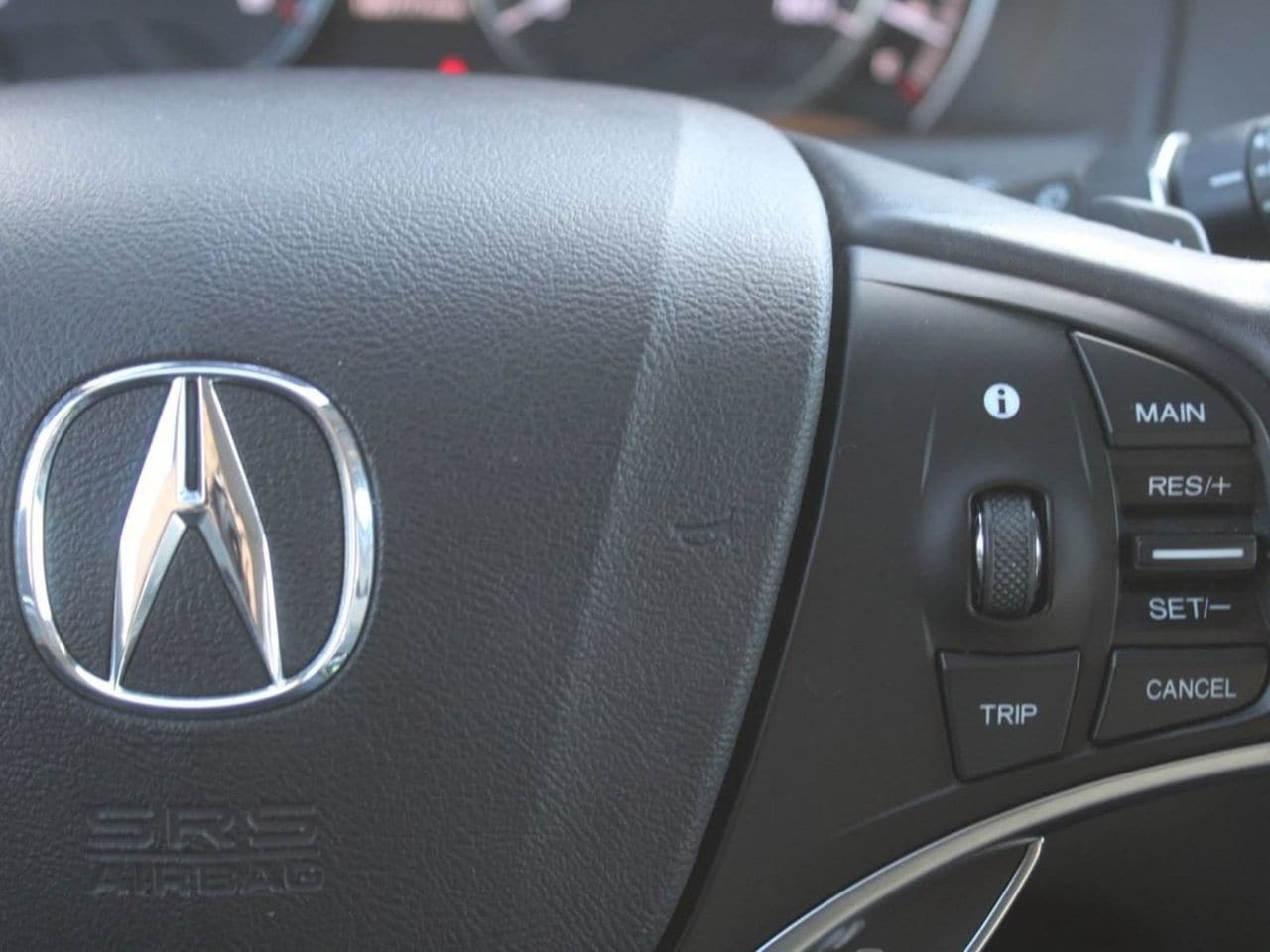 Used 2017 Modern Steel Metallic Acura 3.5L w/Advance Package image 26