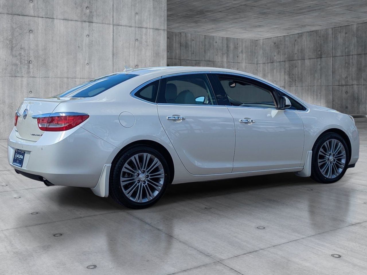 Used 2014 White Diamond Tricoat Buick Premium Group image 5