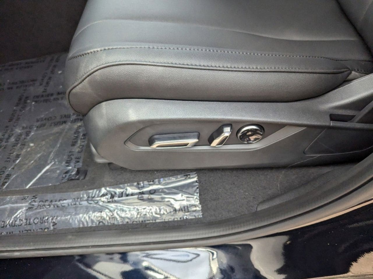 New 2026 Majestic Black Pearl Acura SH-AWD image 15