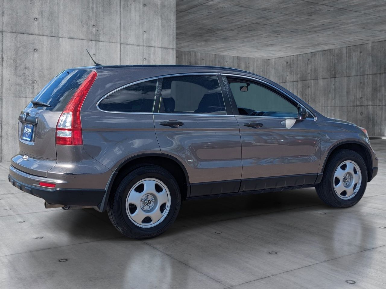 Used 2011 Urban Titanium Metallic Honda LX image 5