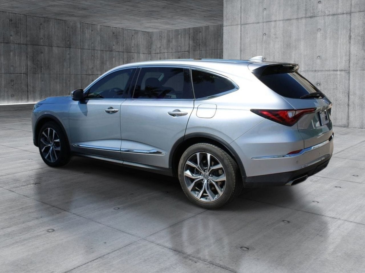 Used 2023 Lunar Silver Metallic Acura Technology image 3