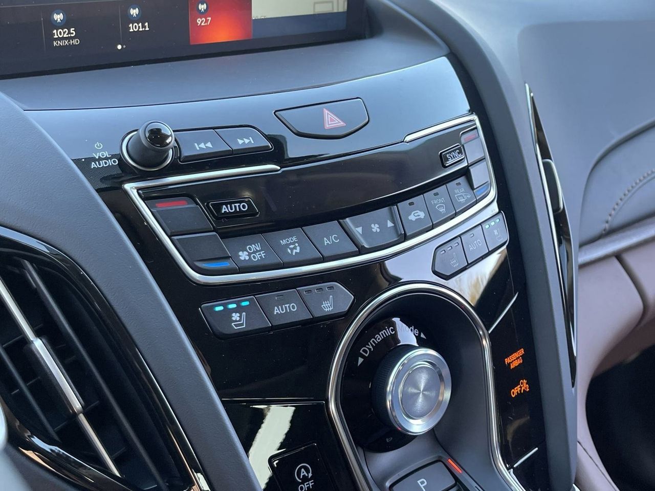 New 2026 Liquid Carbon Metallic Acura Advance Package image 27