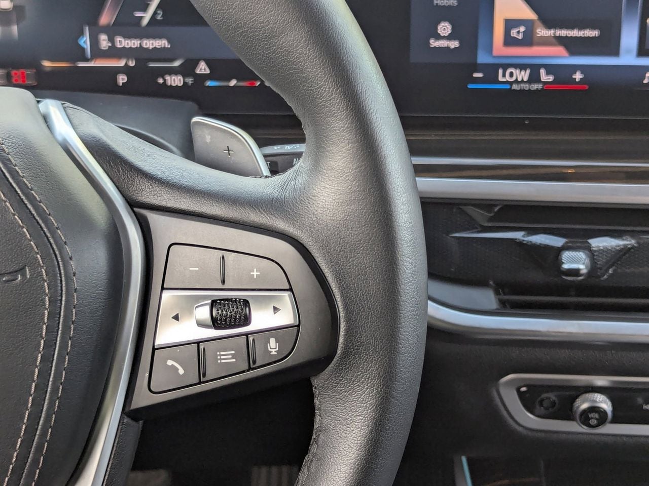 Used 2026 Alpine White BMW xDrive40i image 25